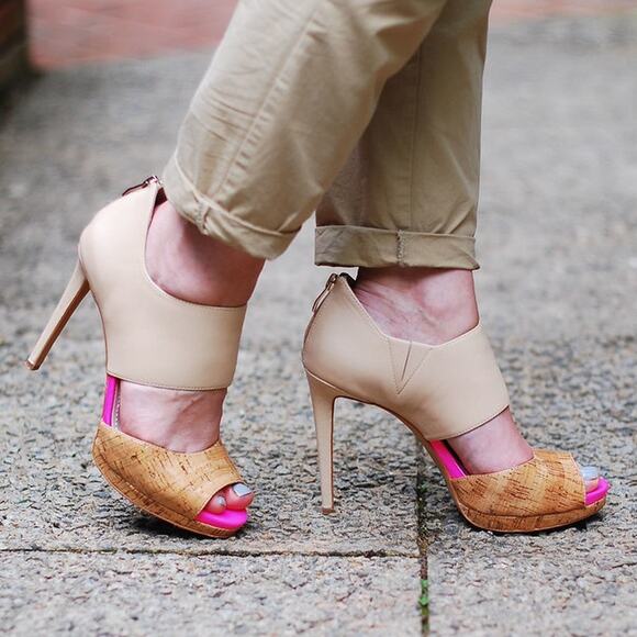 Vince Camuto Canaday Heels Womens 8 Hot Pink Beige Cork Peep Toe Stiletto Retro - Picture 1 of 14